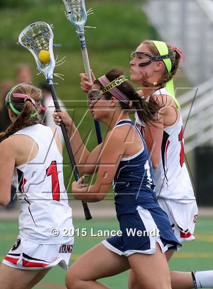 Thumbnail 3 in Colorado Academy vs. Kent Denver photogallery.