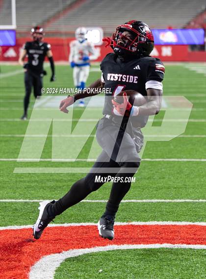 Thumbnail 1 in Omaha Westside vs. Millard South (NSAA Class A Final) photogallery.