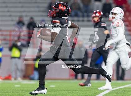 Thumbnail 2 in Omaha Westside vs. Millard South (NSAA Class A Final) photogallery.