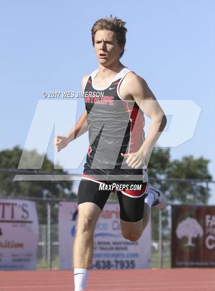 Thumbnail 2 in CIF Capital Valley Conference Finals  photogallery.