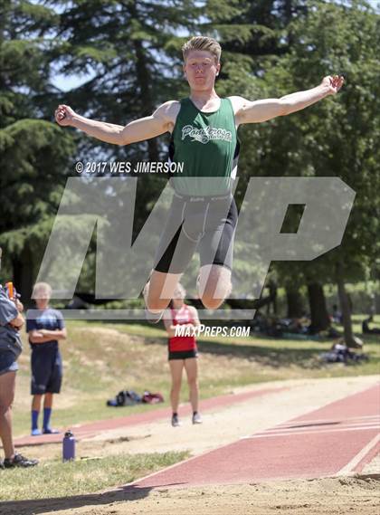Thumbnail 3 in CIF Capital Valley Conference Finals  photogallery.