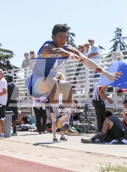Thumbnail 2 in CIF Capital Valley Conference Finals  photogallery.