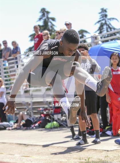 Thumbnail 3 in CIF Capital Valley Conference Finals  photogallery.