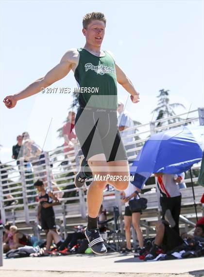 Thumbnail 3 in CIF Capital Valley Conference Finals  photogallery.