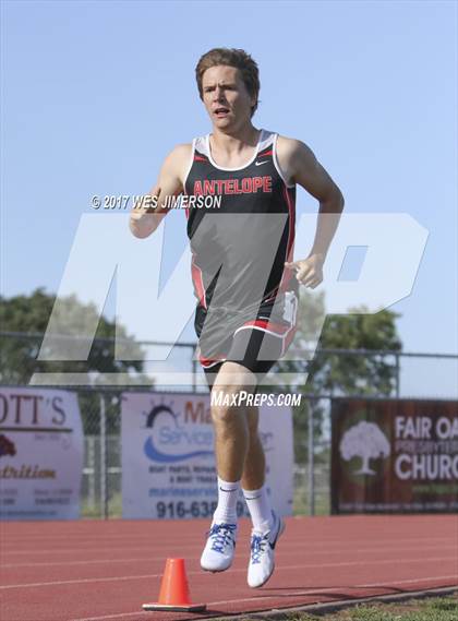 Thumbnail 1 in CIF Capital Valley Conference Finals  photogallery.