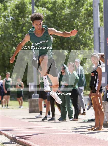 Thumbnail 3 in CIF Capital Valley Conference Finals  photogallery.
