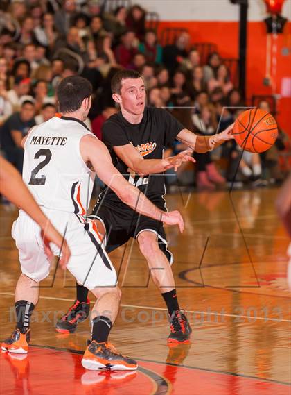 Thumbnail 3 in Dover vs. Pawling photogallery.