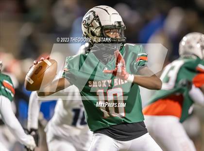 Thumbnail 2 in Grandview @ Smoky Hill photogallery.