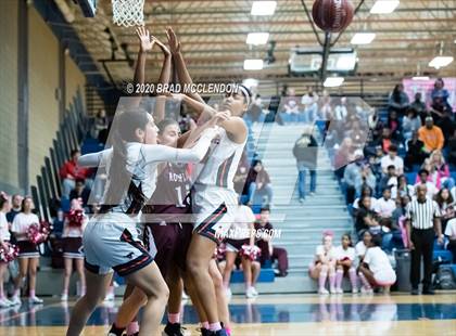 Thumbnail 3 in Rowlett vs Sachse photogallery.