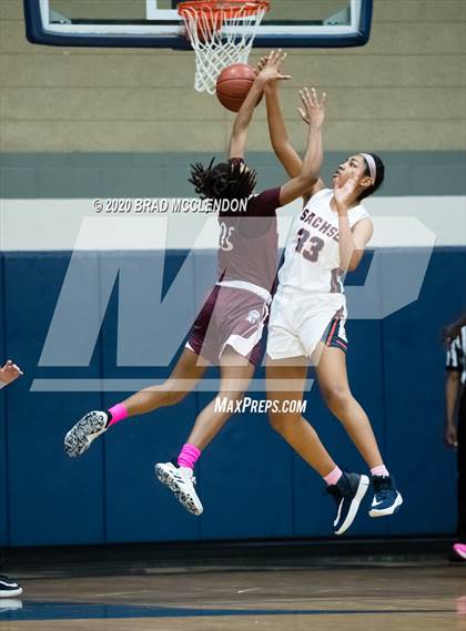 Thumbnail 2 in Rowlett vs Sachse photogallery.