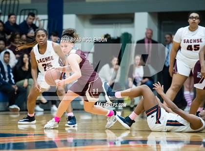 Thumbnail 2 in Rowlett vs Sachse photogallery.