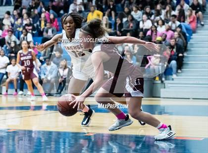 Thumbnail 3 in Rowlett vs Sachse photogallery.