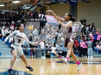 Thumbnail 3 in Rowlett vs Sachse photogallery.