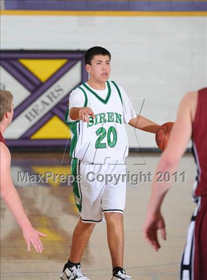 Thumbnail 3 in Siren vs Spring Valley (Clayton Holiday Tournament) photogallery.