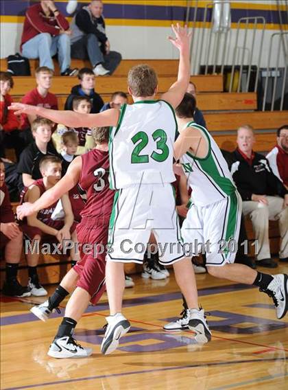 Thumbnail 3 in Siren vs Spring Valley (Clayton Holiday Tournament) photogallery.