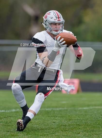 Thumbnail 2 in Deerfield @ Prairie Ridge (IHSA Class 6A Playoffs) photogallery.