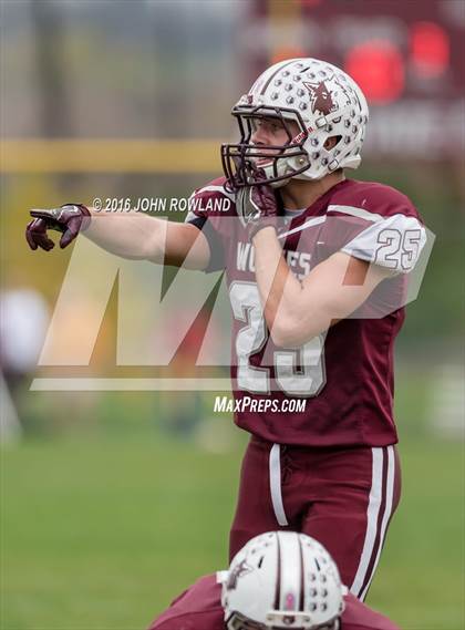 Thumbnail 3 in Deerfield @ Prairie Ridge (IHSA Class 6A Playoffs) photogallery.