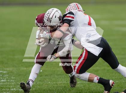 Thumbnail 2 in Deerfield @ Prairie Ridge (IHSA Class 6A Playoffs) photogallery.