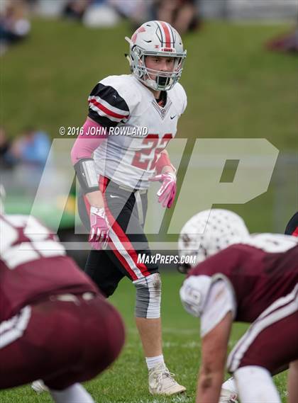 Thumbnail 2 in Deerfield @ Prairie Ridge (IHSA Class 6A Playoffs) photogallery.