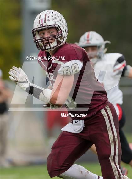 Thumbnail 3 in Deerfield @ Prairie Ridge (IHSA Class 6A Playoffs) photogallery.