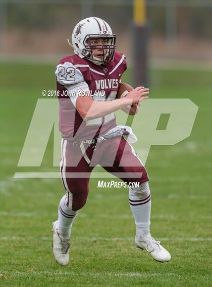 Thumbnail 2 in Deerfield @ Prairie Ridge (IHSA Class 6A Playoffs) photogallery.
