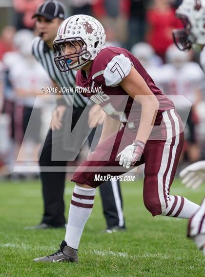 Thumbnail 2 in Deerfield @ Prairie Ridge (IHSA Class 6A Playoffs) photogallery.