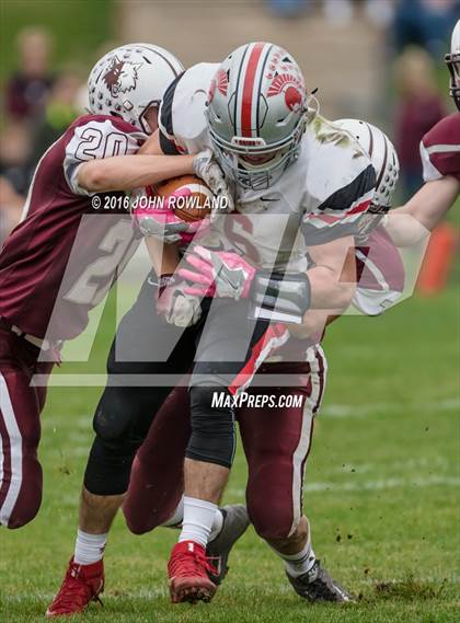 Thumbnail 2 in Deerfield @ Prairie Ridge (IHSA Class 6A Playoffs) photogallery.