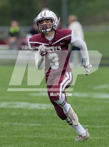 Thumbnail 3 in Deerfield @ Prairie Ridge (IHSA Class 6A Playoffs) photogallery.