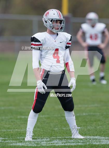Thumbnail 3 in Deerfield @ Prairie Ridge (IHSA Class 6A Playoffs) photogallery.
