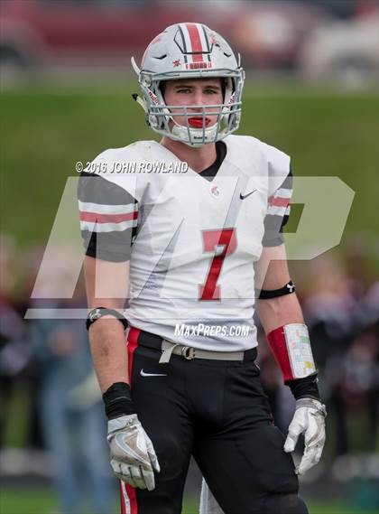 Thumbnail 2 in Deerfield @ Prairie Ridge (IHSA Class 6A Playoffs) photogallery.