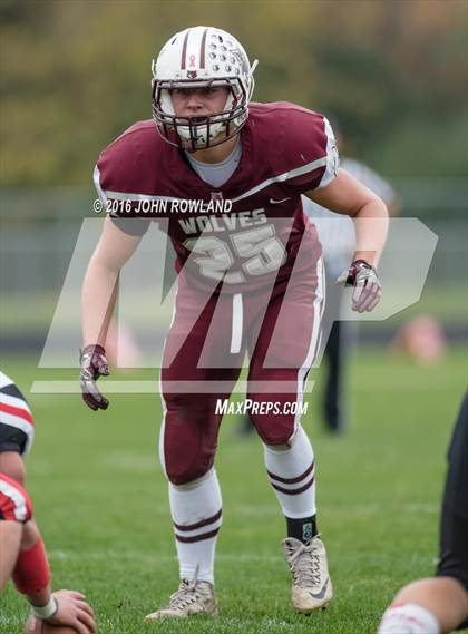 Thumbnail 2 in Deerfield @ Prairie Ridge (IHSA Class 6A Playoffs) photogallery.