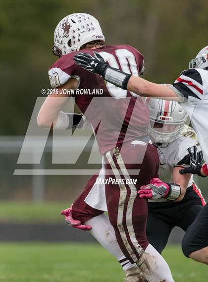Thumbnail 2 in Deerfield @ Prairie Ridge (IHSA Class 6A Playoffs) photogallery.