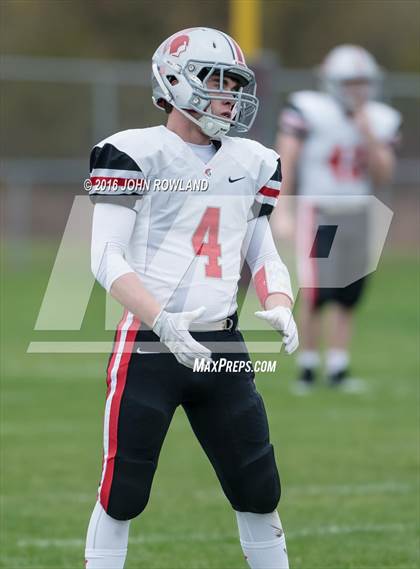 Thumbnail 2 in Deerfield @ Prairie Ridge (IHSA Class 6A Playoffs) photogallery.