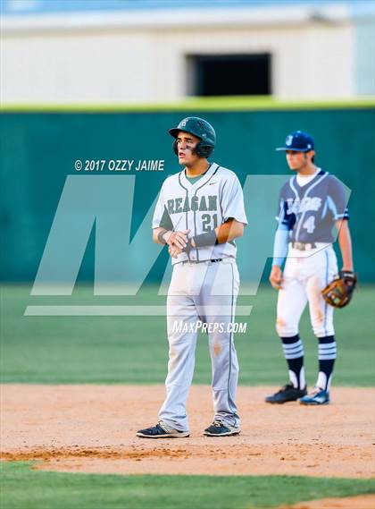 Thumbnail 2 in Reagan [Ronald] vs. Johnson (UIL 6A Quarterfinal) photogallery.