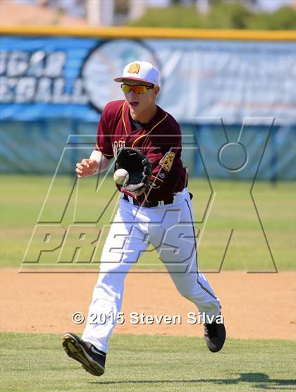 Thumbnail 2 in Point Loma vs. San Ysidro (CIF SDS D2 Semifinal) photogallery.