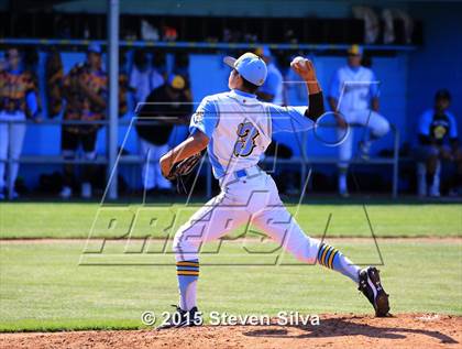 Thumbnail 2 in Point Loma vs. San Ysidro (CIF SDS D2 Semifinal) photogallery.