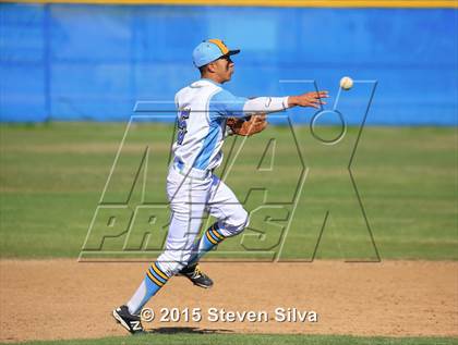 Thumbnail 1 in Point Loma vs. San Ysidro (CIF SDS D2 Semifinal) photogallery.