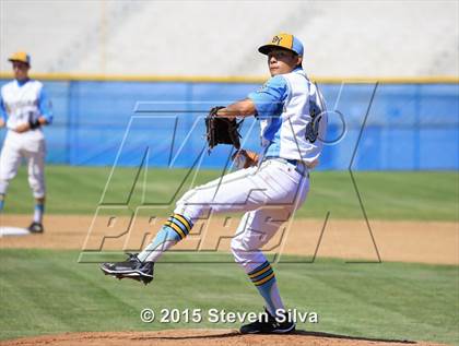 Thumbnail 3 in Point Loma vs. San Ysidro (CIF SDS D2 Semifinal) photogallery.