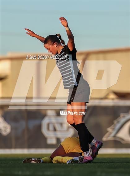 Thumbnail 2 in Clovis East @ Clovis North photogallery.