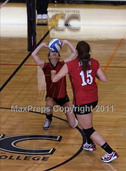 Thumbnail 3 in Falconer vs LeRoy (NYSPHSAA Class C Regional Semifinal) photogallery.