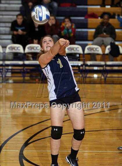 Thumbnail 3 in Falconer vs LeRoy (NYSPHSAA Class C Regional Semifinal) photogallery.