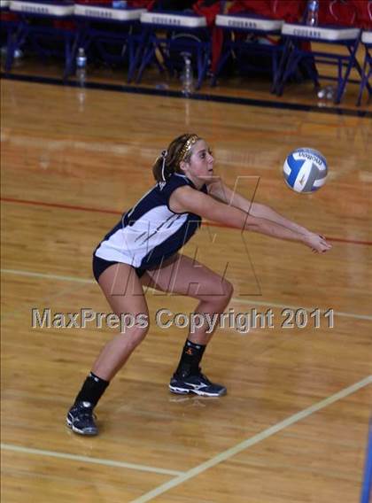 Thumbnail 1 in Falconer vs LeRoy (NYSPHSAA Class C Regional Semifinal) photogallery.