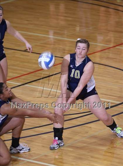 Thumbnail 1 in Falconer vs LeRoy (NYSPHSAA Class C Regional Semifinal) photogallery.