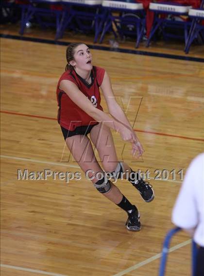 Thumbnail 2 in Falconer vs LeRoy (NYSPHSAA Class C Regional Semifinal) photogallery.