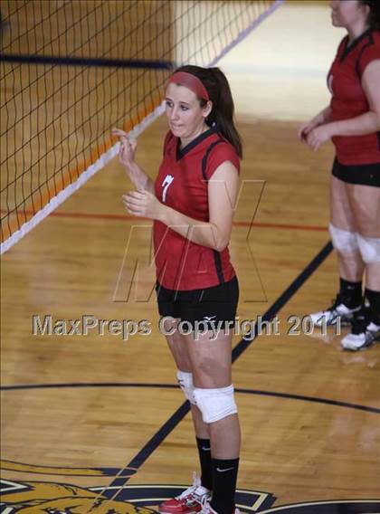 Thumbnail 1 in Falconer vs LeRoy (NYSPHSAA Class C Regional Semifinal) photogallery.