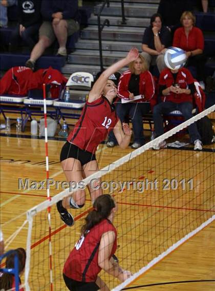 Thumbnail 1 in Falconer vs LeRoy (NYSPHSAA Class C Regional Semifinal) photogallery.