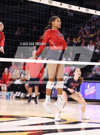 Thumbnail 3 in Grafton vs James Wood (VHSL Class 4 Final) photogallery.