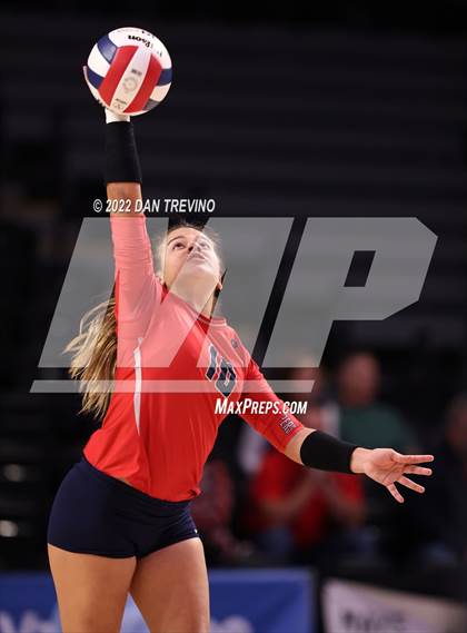 Thumbnail 1 in Grafton vs James Wood (VHSL Class 4 Final) photogallery.