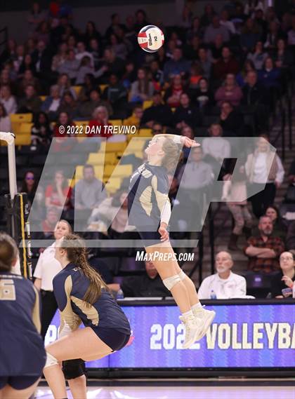 Thumbnail 3 in Grafton vs James Wood (VHSL Class 4 Final) photogallery.