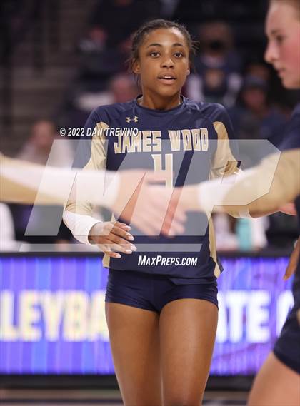 Thumbnail 3 in Grafton vs James Wood (VHSL Class 4 Final) photogallery.